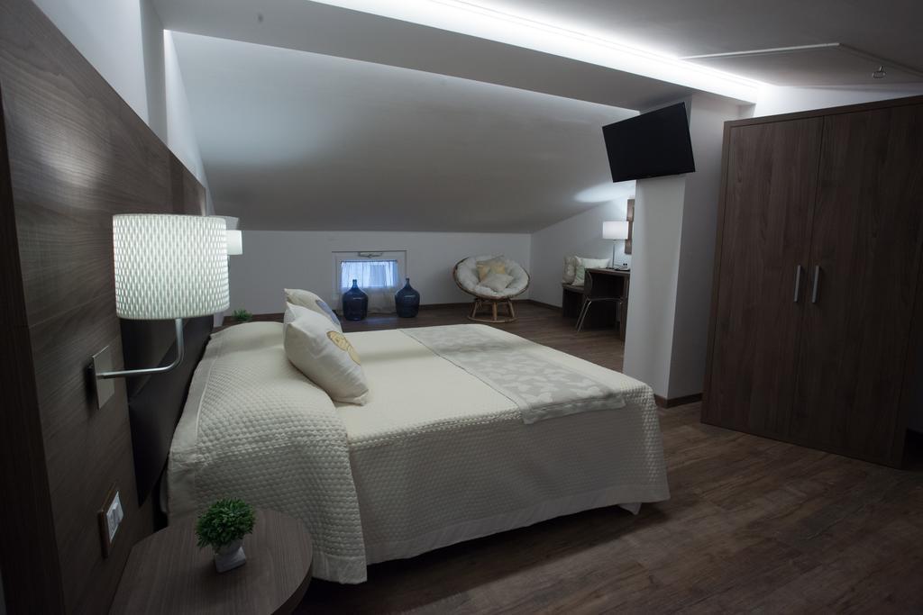 Magnifica Luxury Suites Ασίζη Εξωτερικό φωτογραφία